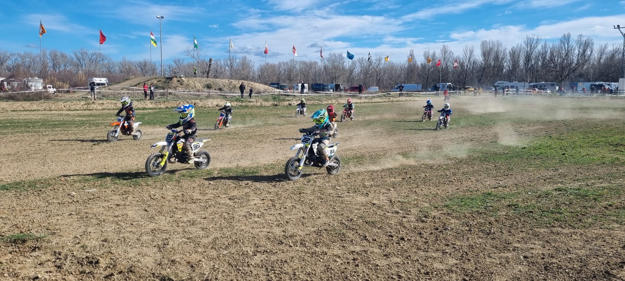 7d5d3013-d4ef-46ed-8e39-65be1d775ec7