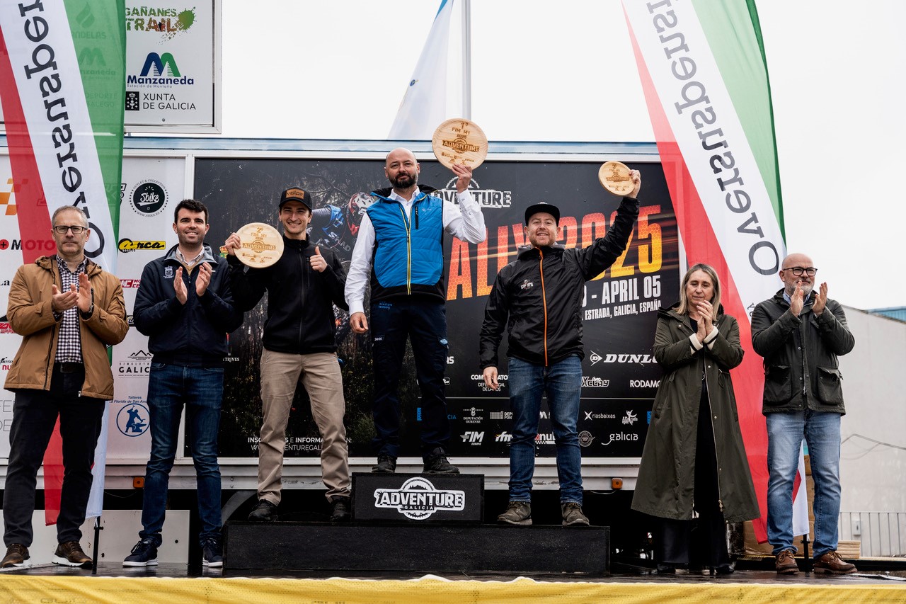 FOTO-PODIUM